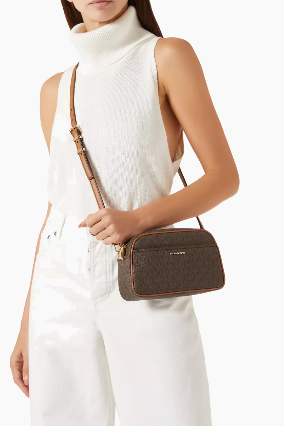 michael-kors-jet-set-crossbody-small-side-view شنطة مايكل كورس، مايكل كورس شنطة، شنط مايكل كورس الجديدة، شنطة مايكل كورس الأصلية، مايكل كورس شنط، مايكل كورس الاصلية، شنط مايكل كورس