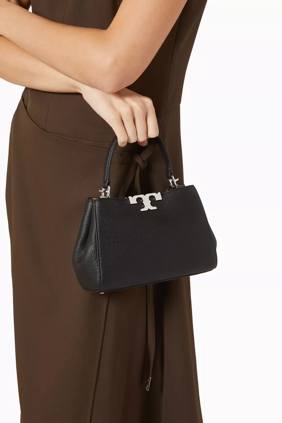 tory-burch-eleanor-satchel-side-view شنطة توري بورش، توري بورش شنط، حقيبة توري بورش، شنطة ستيلا، شنطة ايرميز، شنطة توري بورش عنابي، شنطه بورش، شنطة ماركة توري بورش، شنط توري بورش، حقيبة توري بورش