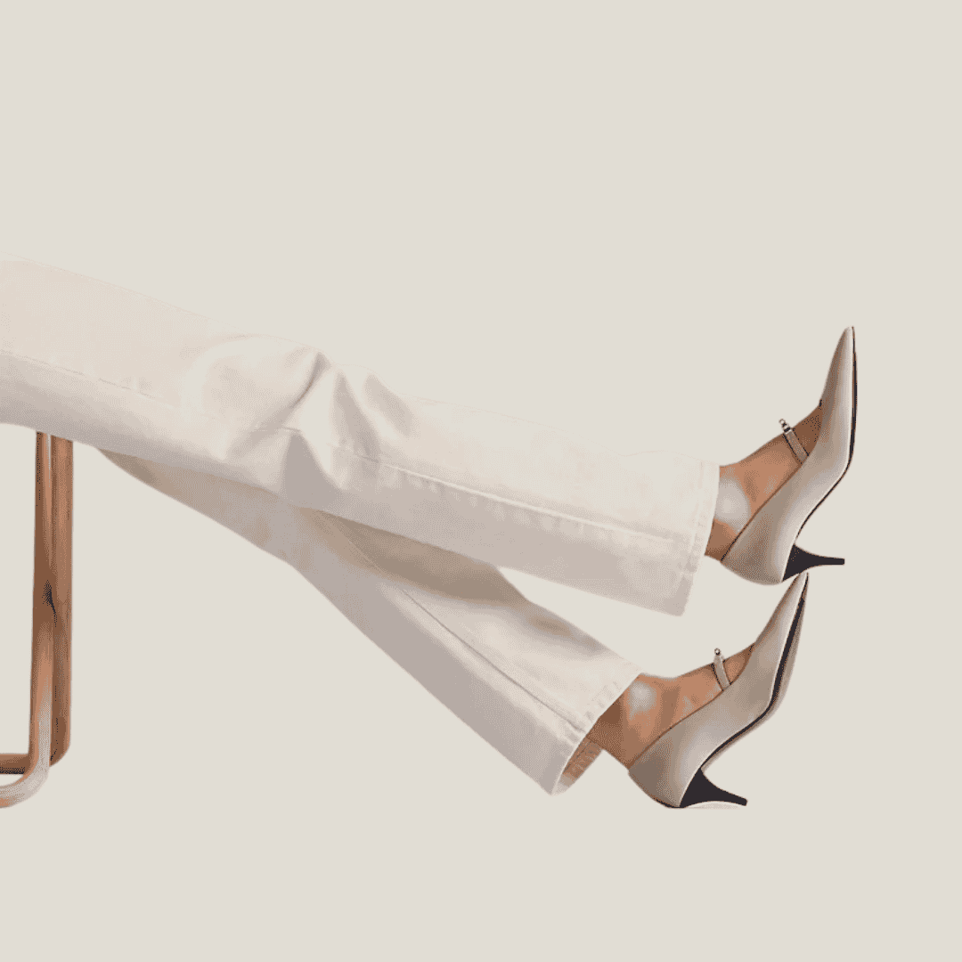 hermes-napa-leather-black-texture-quality جودة وملمس جلد النابا الأسود الفاخر في مضخة هيرميس