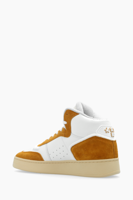 سنيكر سان لوران برقبة عالية وتصميم متباين الألوان.